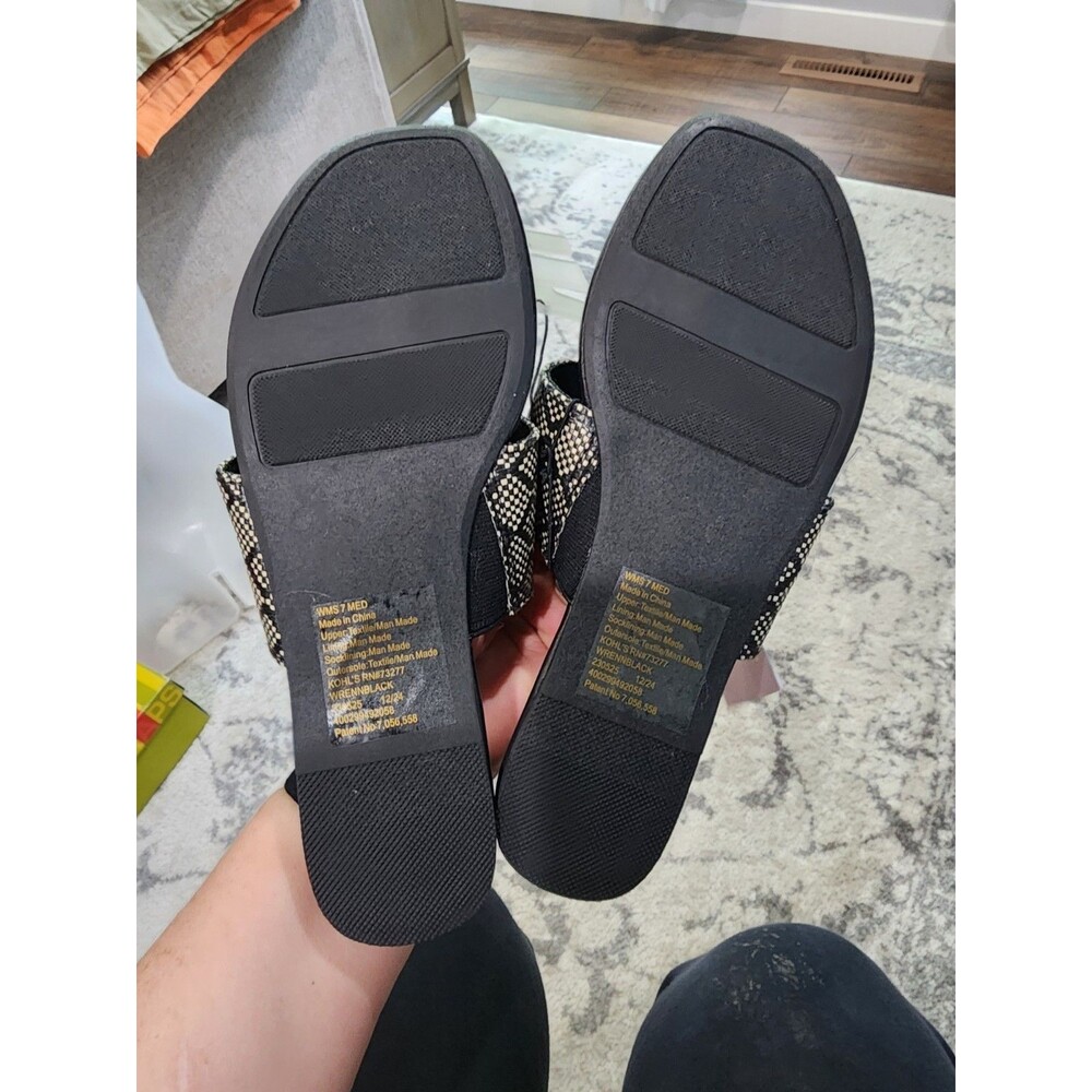 LC Lauren Conrad size 7 Wrenn Boho Geometric Print Thong Sandals Black - Picture 5 of 5